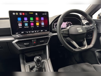 Used SEAT Leon 2025 for sale - 76112355: Photo 2