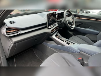 Used Cupra Terramar 2025 for sale - 76668240: Photo