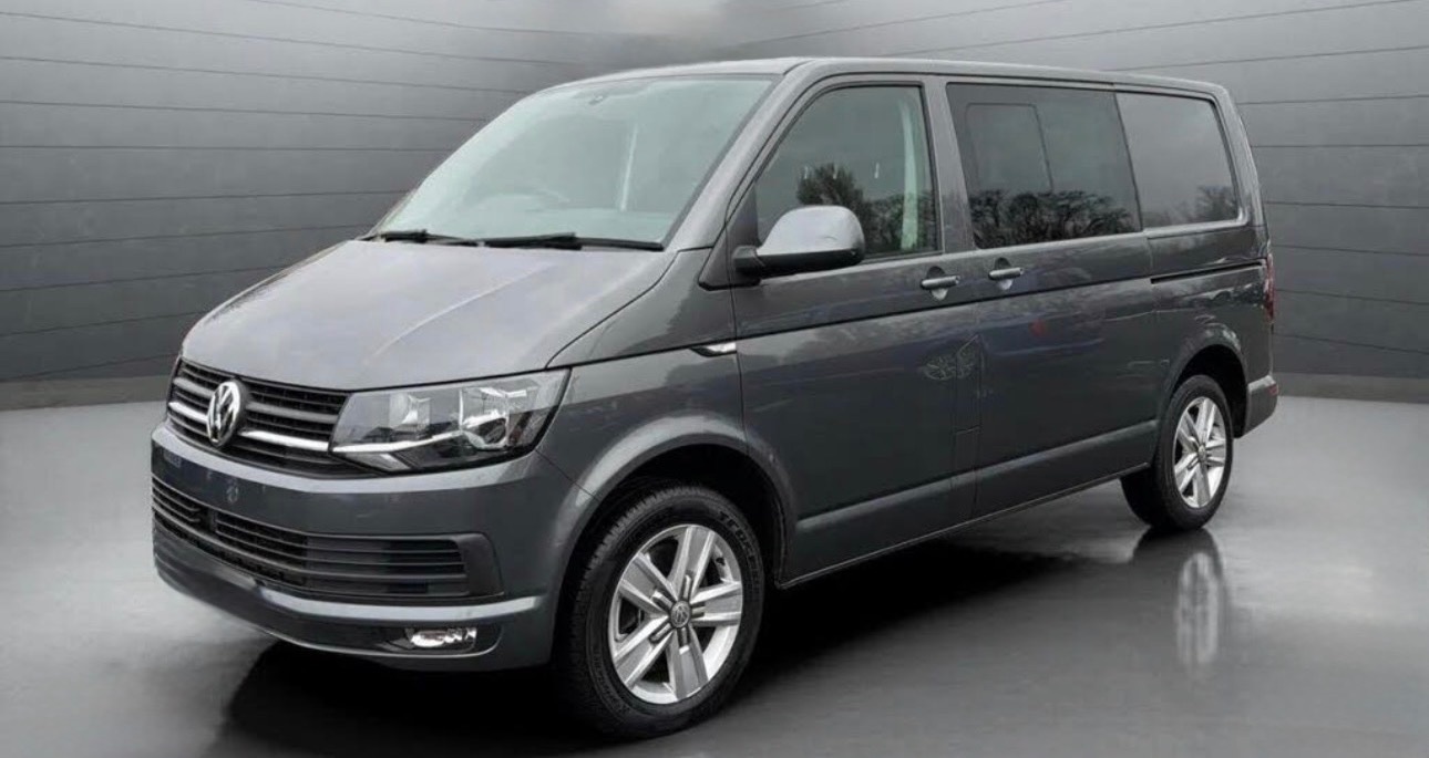 Used Volkswagen Transporter 2018 for sale - 77682814: Photo 2