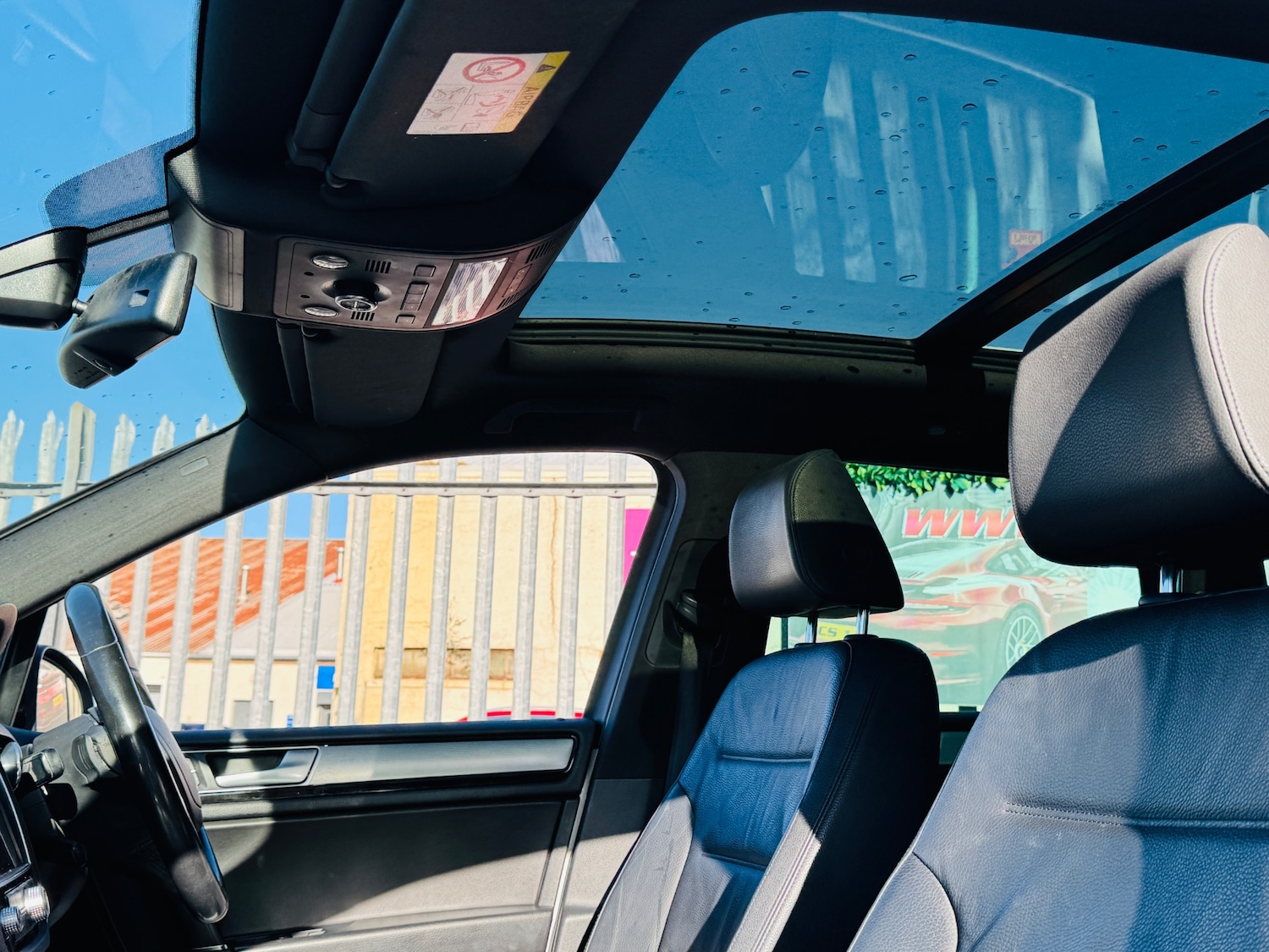 Used Volkswagen Touareg 2015 for sale - 76589215: Photo 16