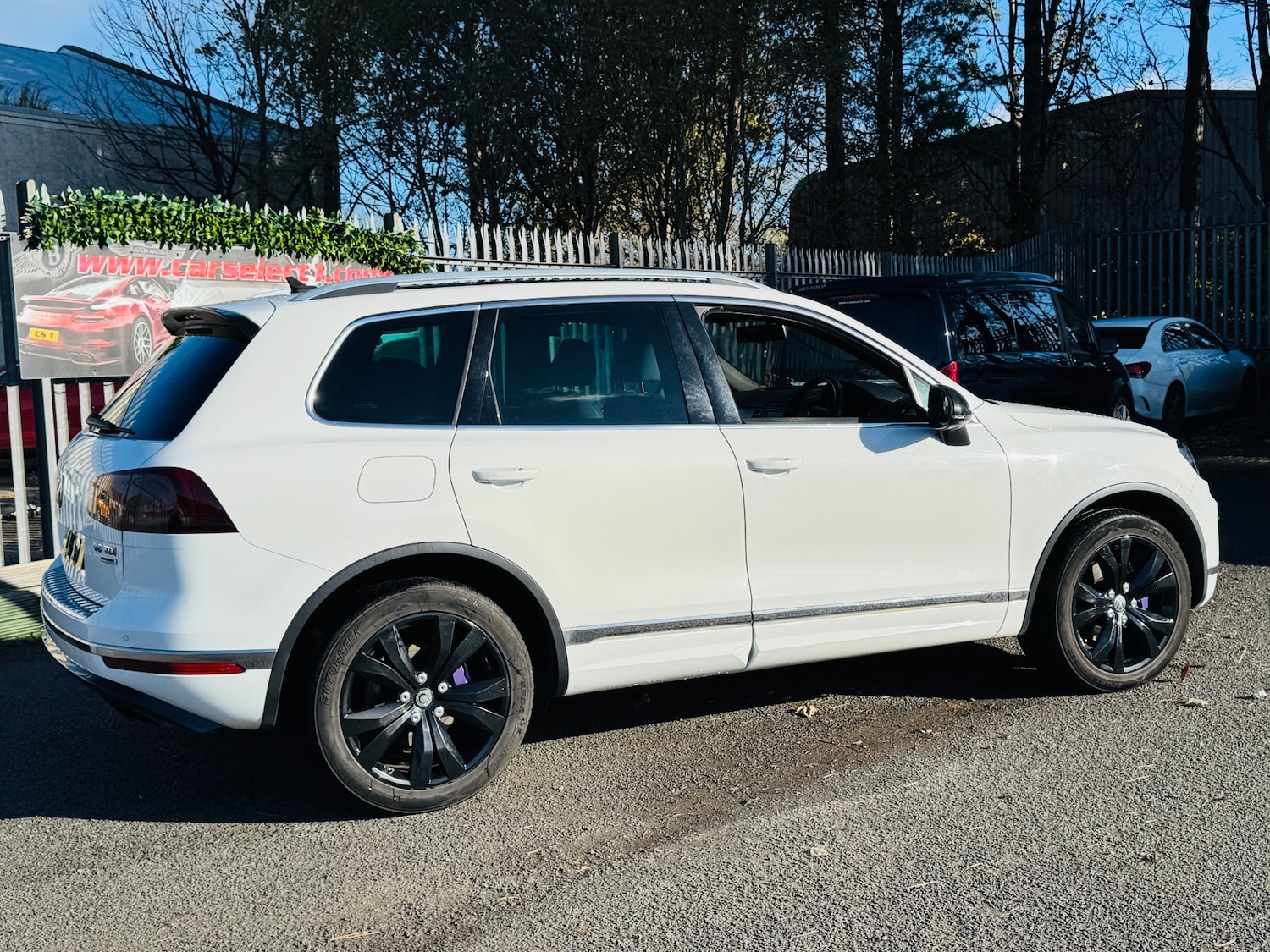 Used Volkswagen Touareg 2015 for sale - 76589215: Photo 3