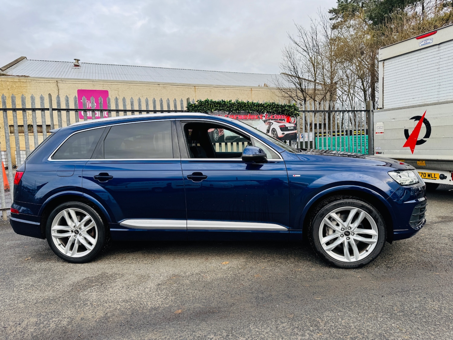 Used Audi Q7 2019 for sale - 76648223: Photo 2
