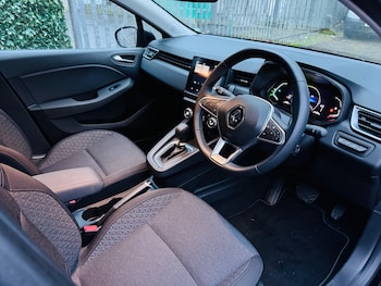 Used Renault Clio 2022 for sale - 77084302: Photo