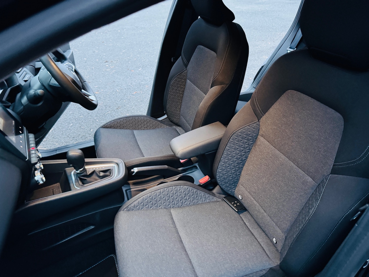 Used Renault Clio 2022 for sale - 77084302: Photo 6