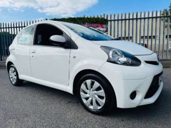 2013 (63) - 1.0 VVT-i Move 5dr