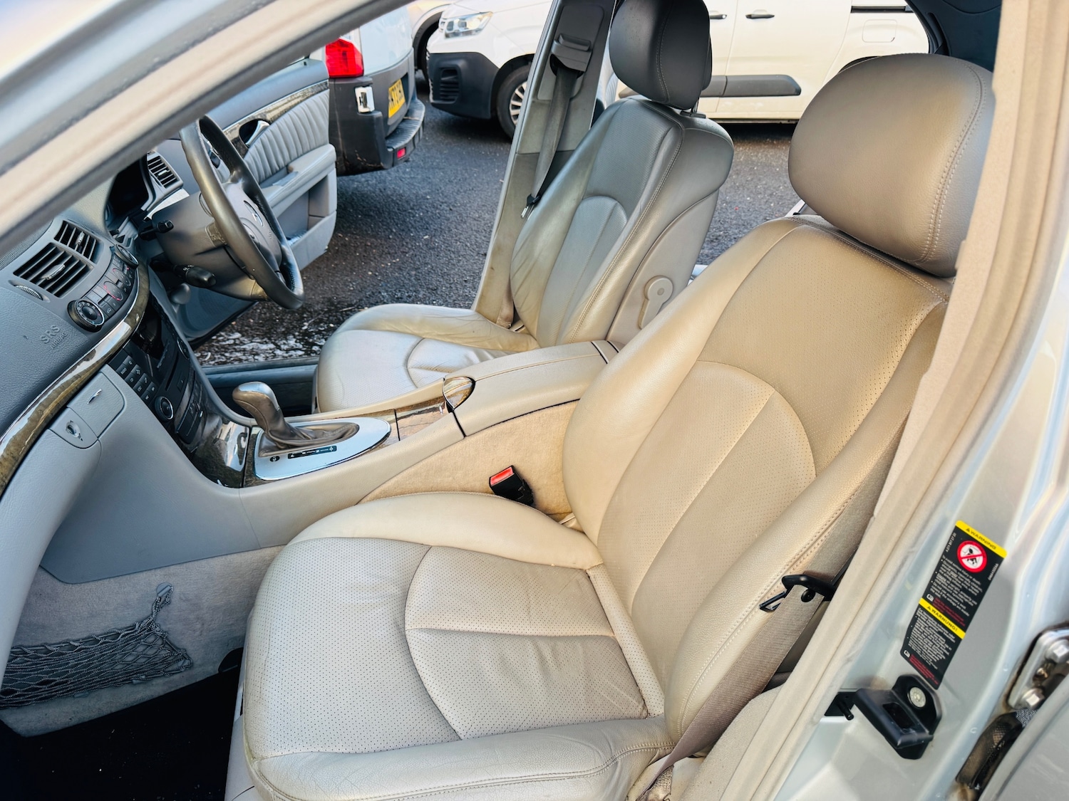 Used Mercedes-Benz E Class 2005 for sale - 76964300: Photo 11