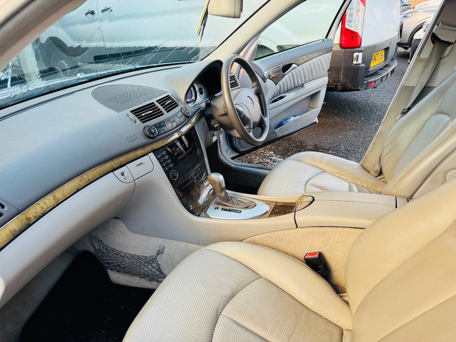 Used Mercedes-Benz E Class 2005 for sale - 76964300: Photo 12