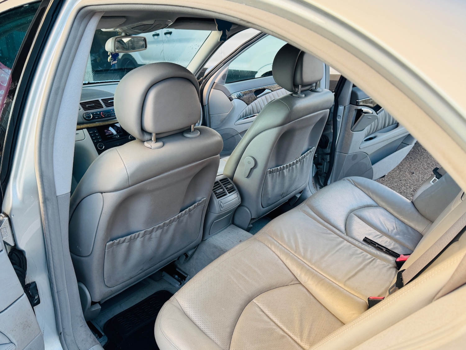 Used Mercedes-Benz E Class 2005 for sale - 76964300: Photo 9