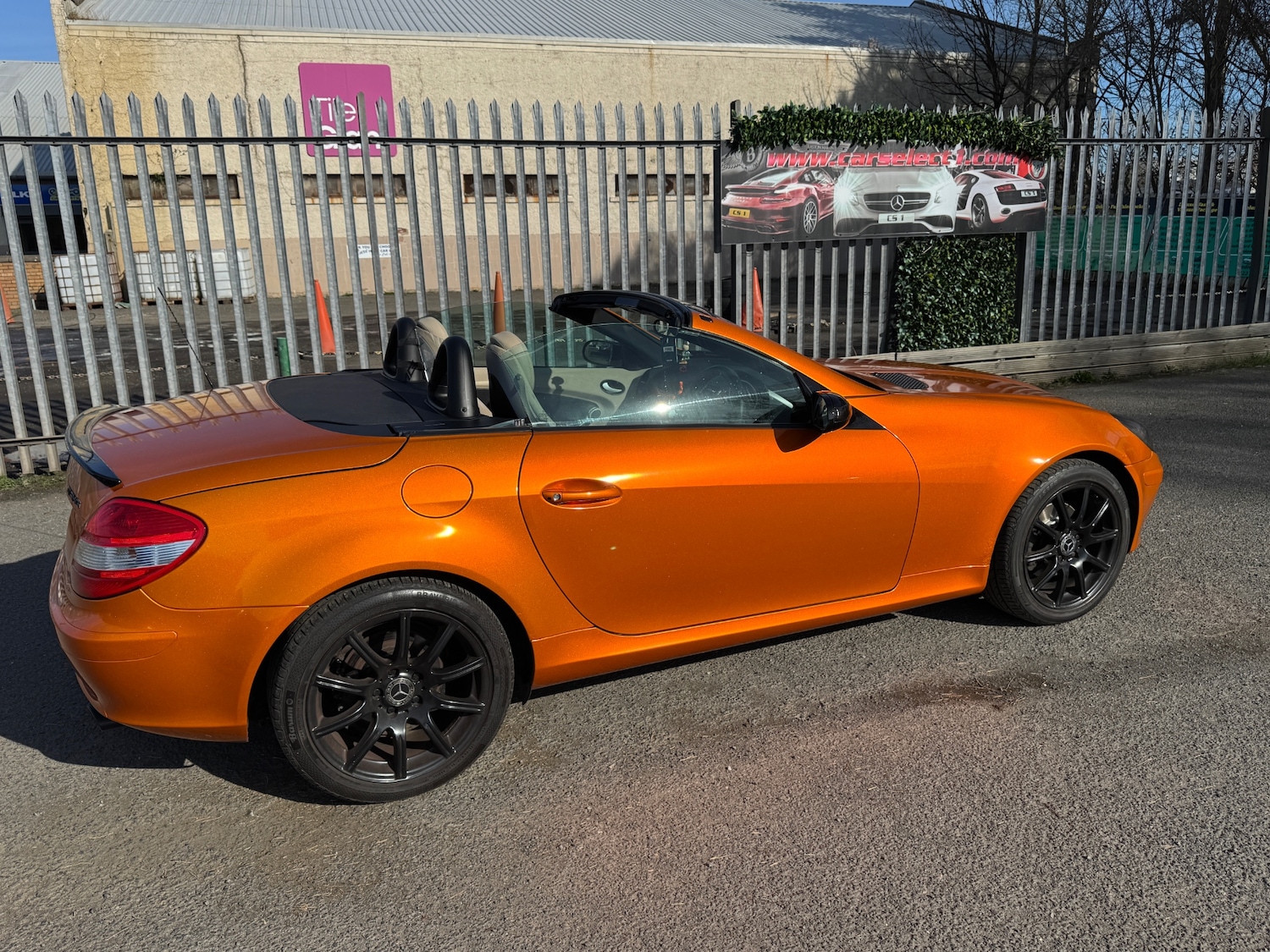 Used Mercedes-Benz SLK 2005 for sale - 77959843: Photo 9