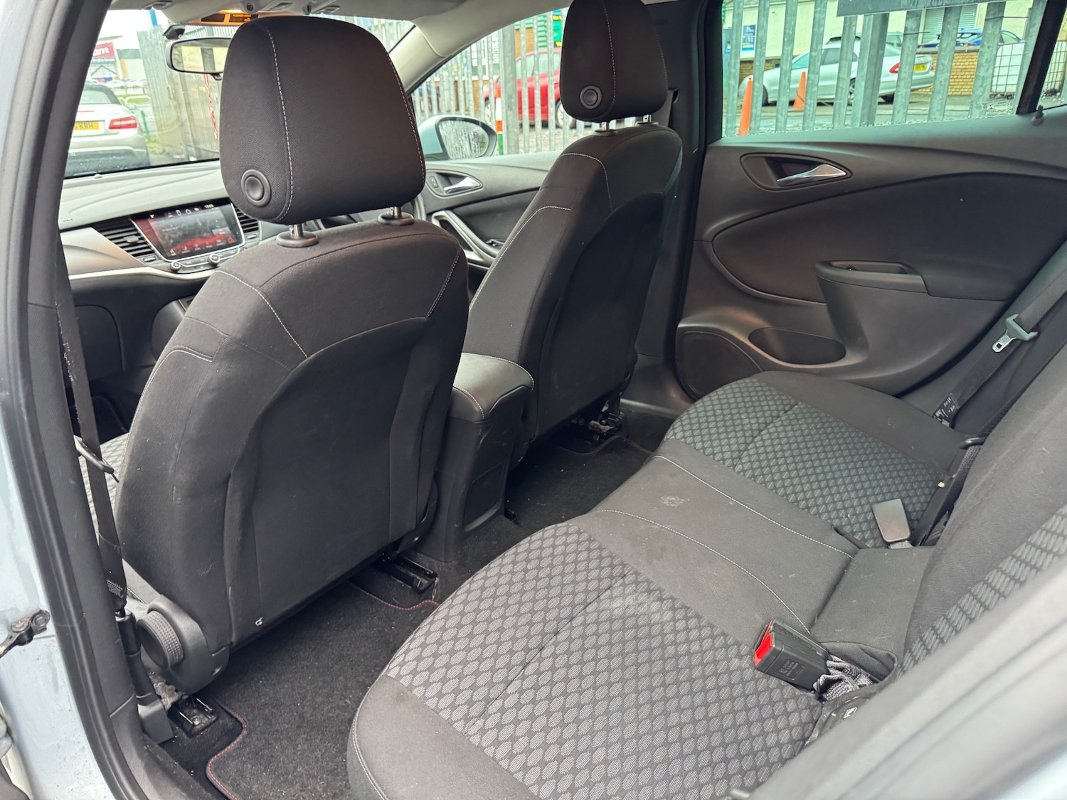 Used Vauxhall Astra 2017 for sale - 76786959: Photo 12