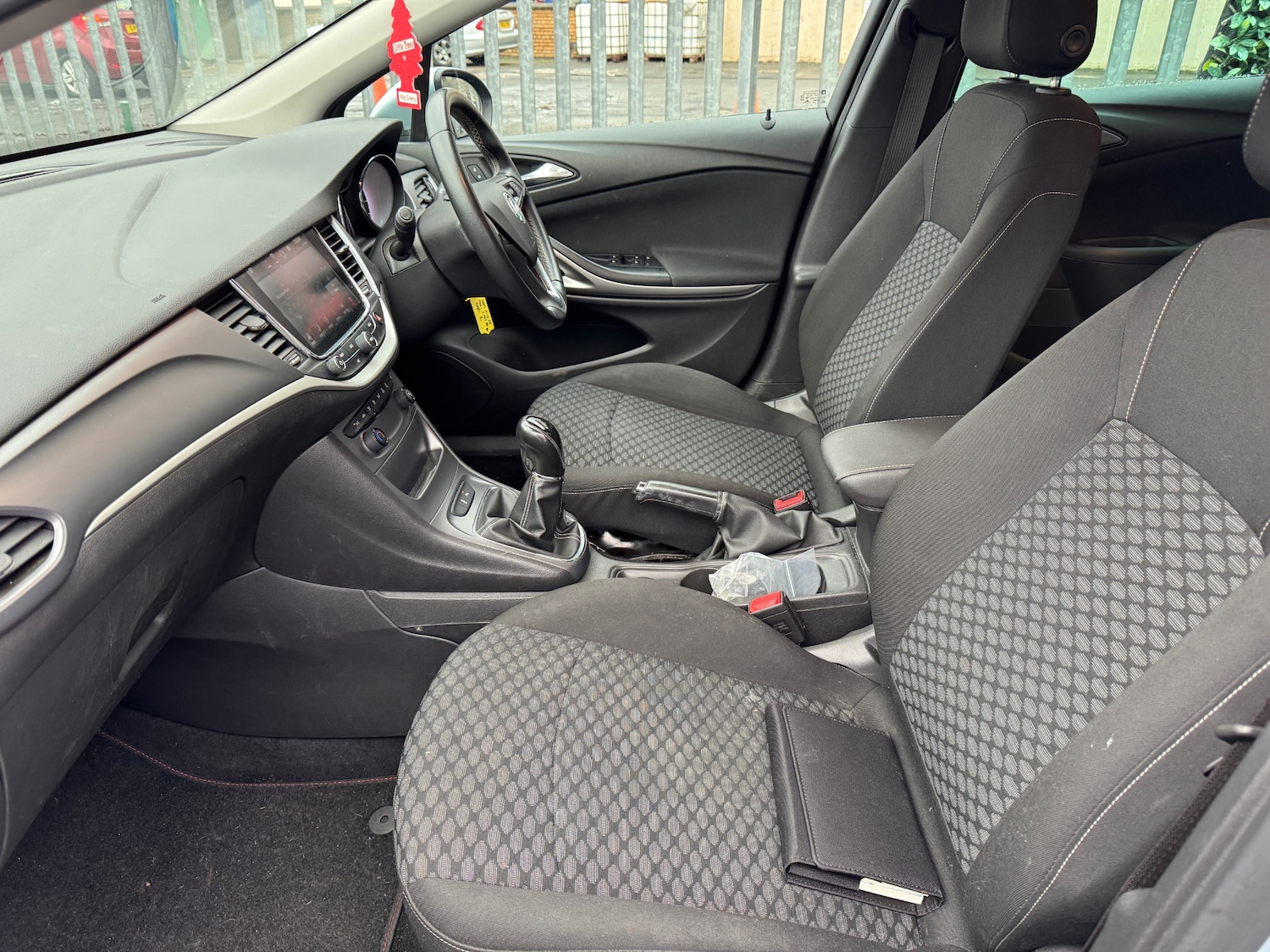 Used Vauxhall Astra 2017 for sale - 76786959: Photo 13