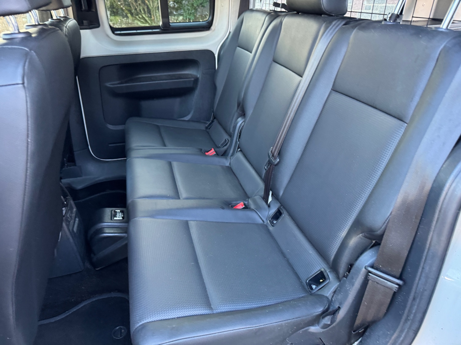 Used Volkswagen Caddy Maxi Life 2016 for sale - 77216388: Photo 5