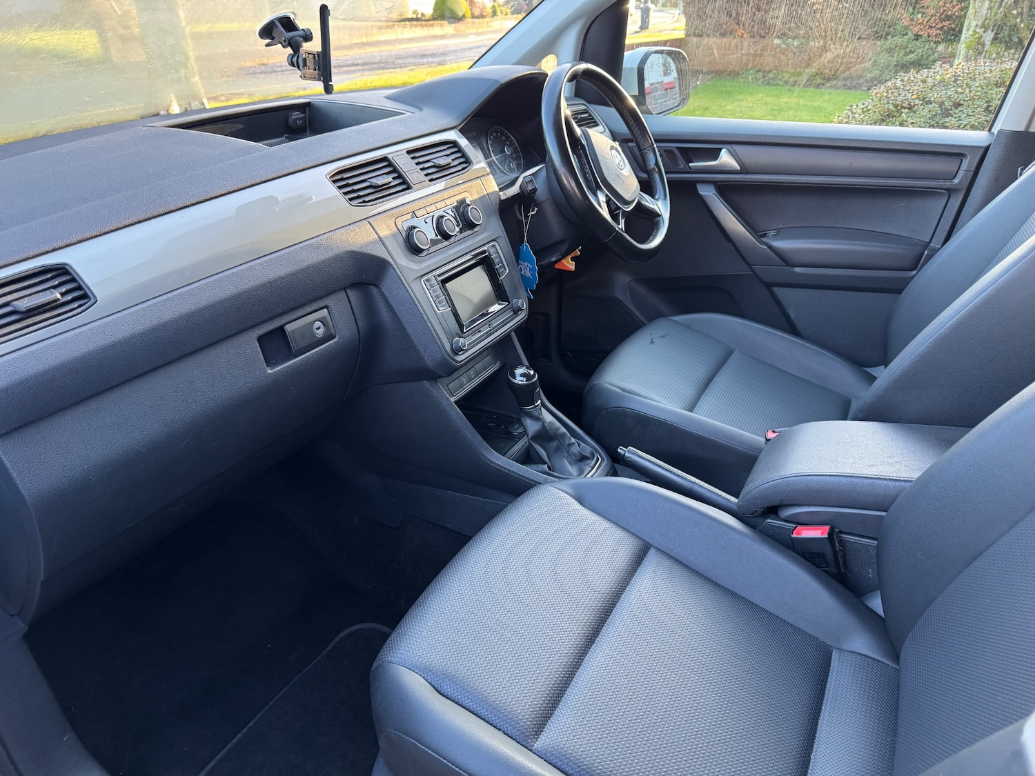 Used Volkswagen Caddy Maxi Life 2016 for sale - 77216388: Photo 7