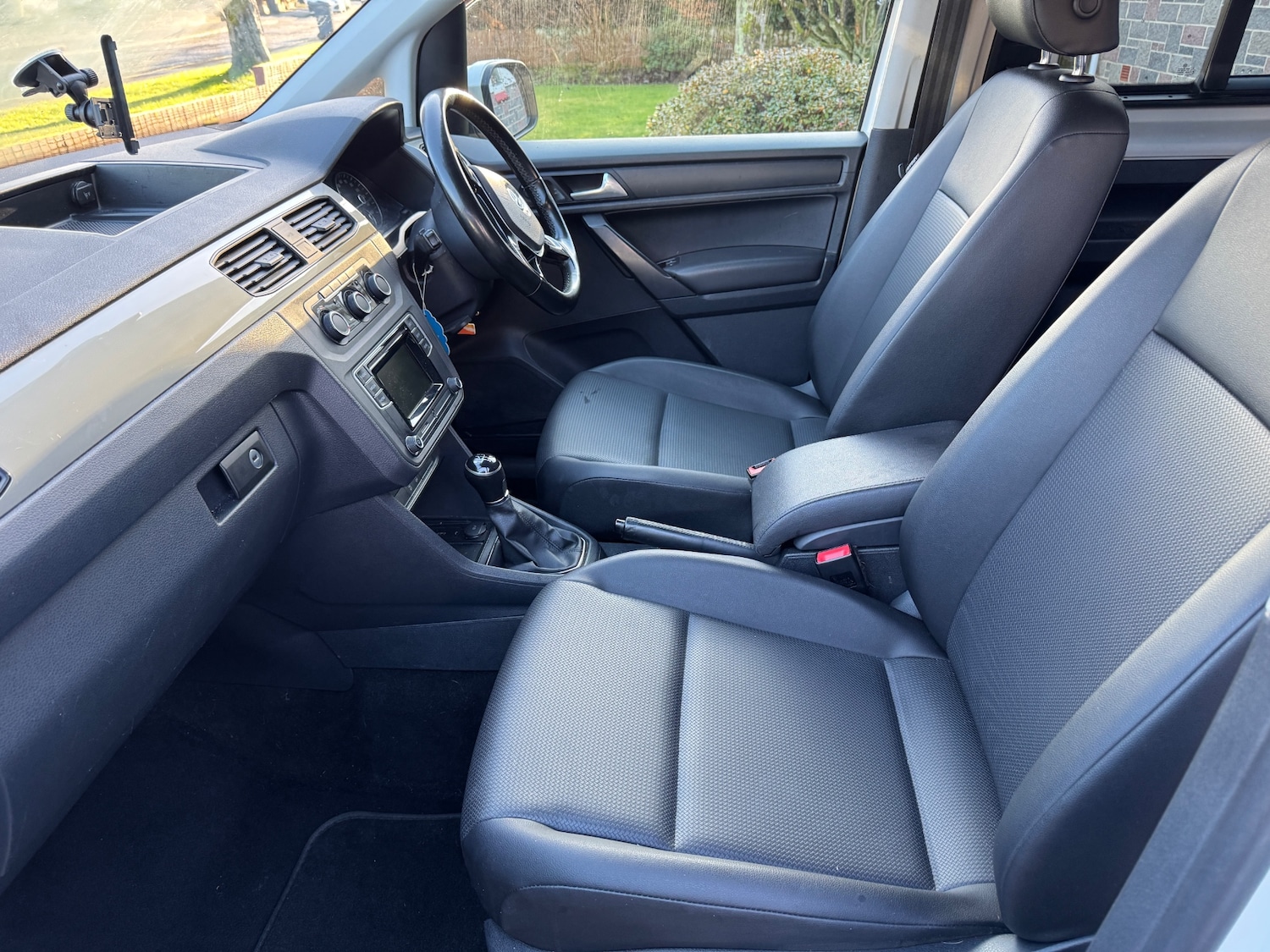 Used Volkswagen Caddy Maxi Life 2016 for sale - 77216388: Photo 8