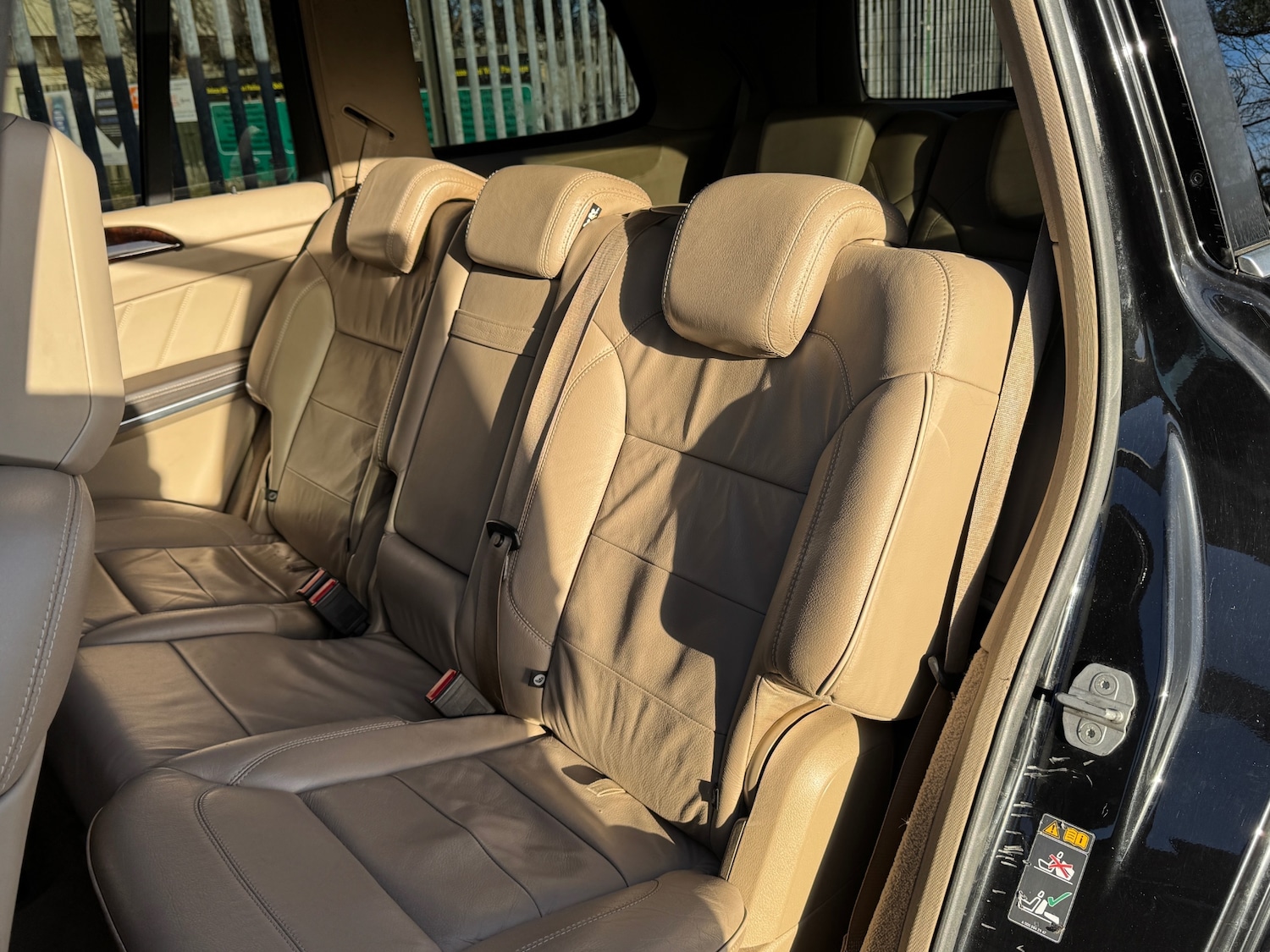 Used Mercedes-Benz GL Class 2014 for sale - 76589740: Photo 17