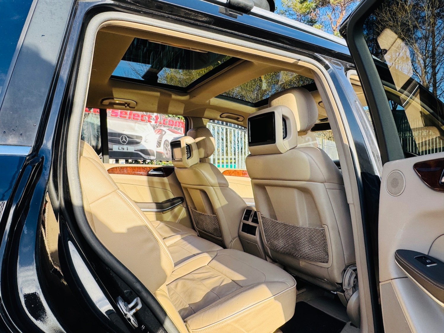 Used Mercedes-Benz GL Class 2014 for sale - 76589740: Photo 5