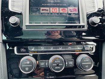 Used Volkswagen Golf 2015 for sale - 77168636: Photo