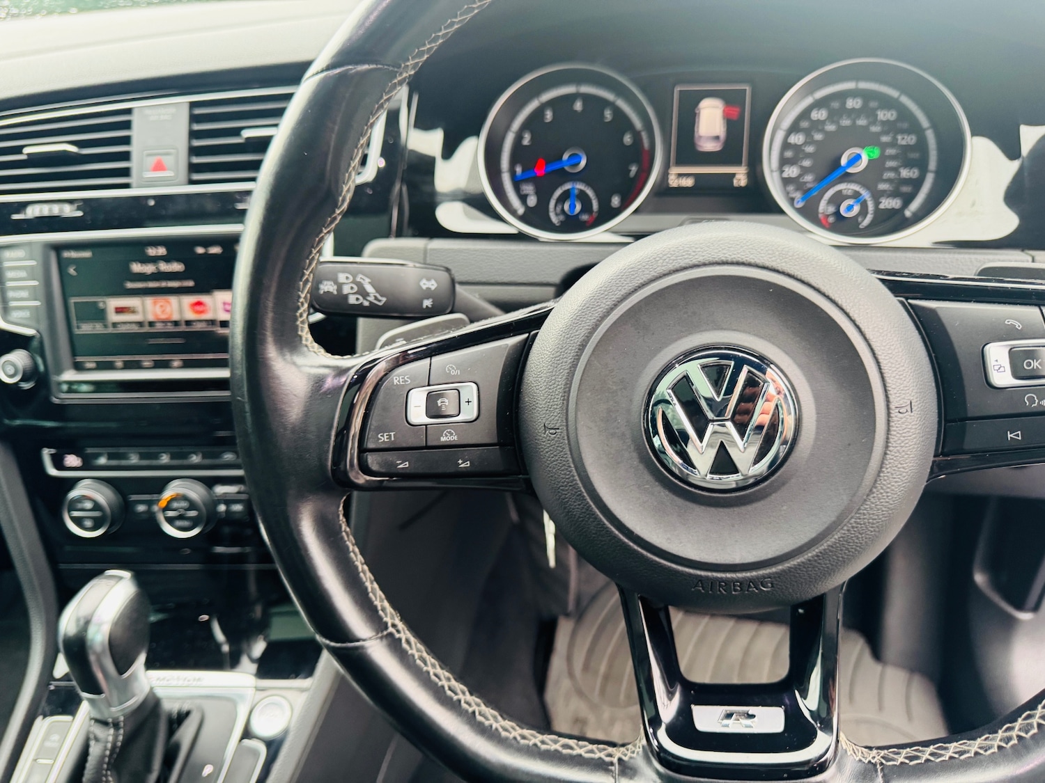 Used Volkswagen Golf 2015 for sale - 77168636: Photo 7