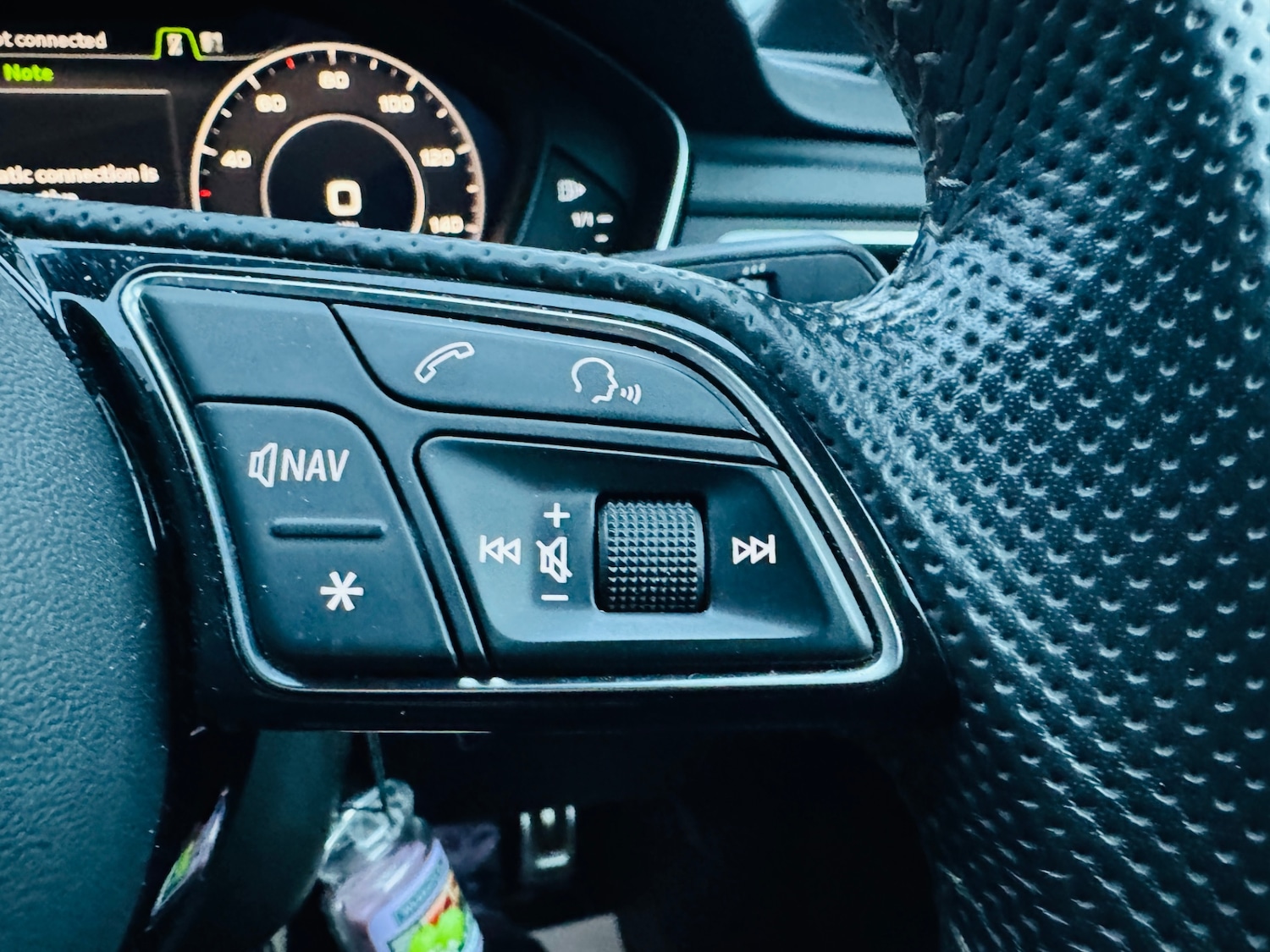 Used Audi A4 2019 for sale - 77656532: Photo 8