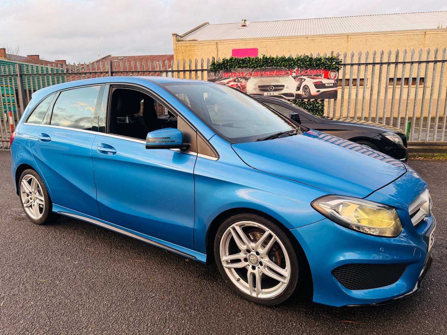 Used Mercedes-Benz B Class 2016 for sale - 76444677: Photo 14