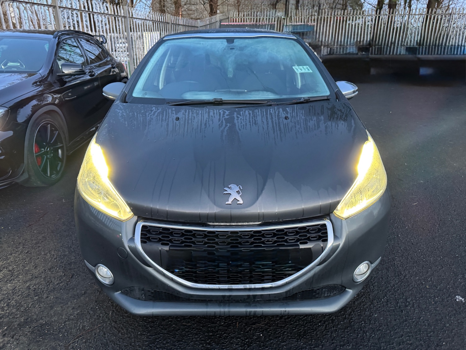 Used Peugeot 208 2015 for sale - 76931016: Photo 7