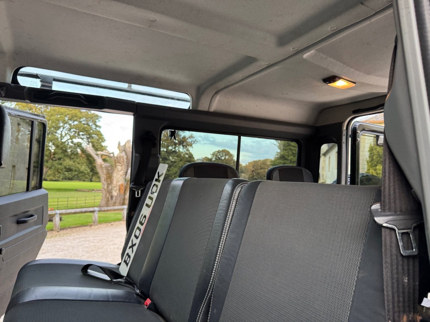 Used Land Rover Defender 2006 for sale - 75687100: Photo 10