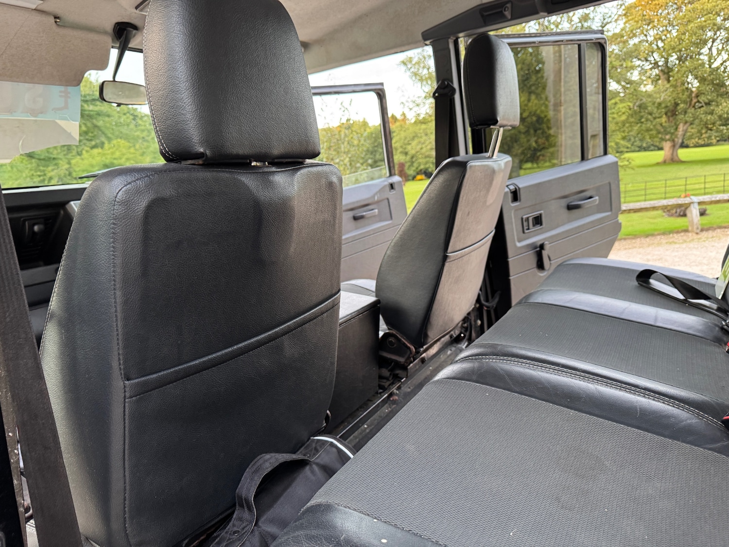 Used Land Rover Defender 2006 for sale - 75687100: Photo 14