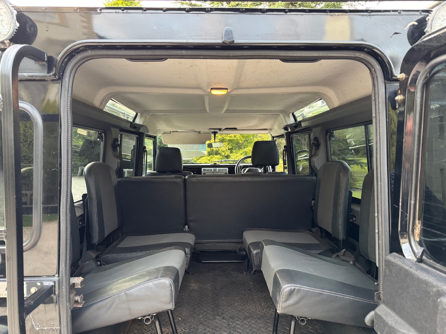 Used Land Rover Defender 2006 for sale - 75687100: Photo 21