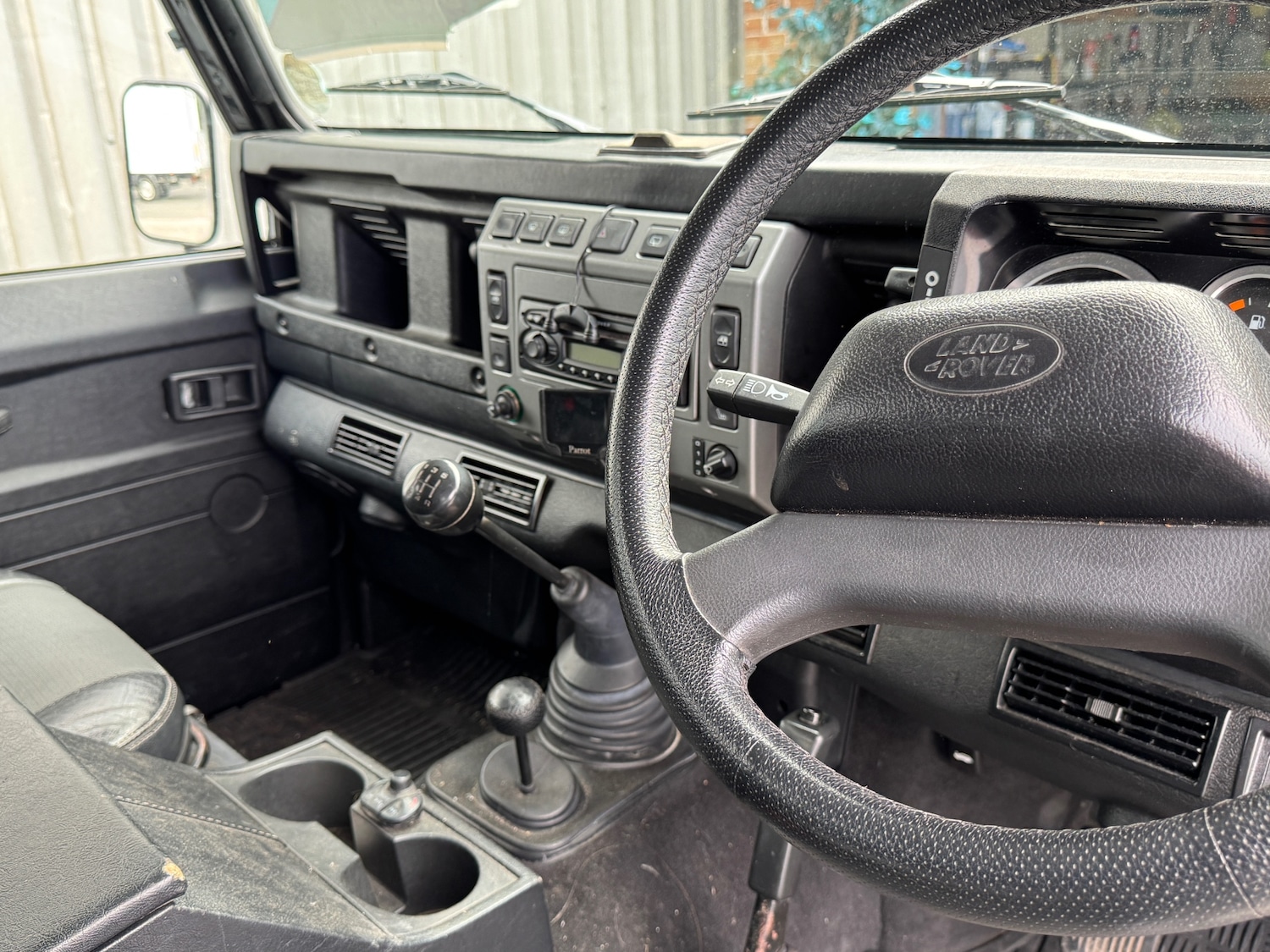 Used Land Rover Defender 2006 for sale - 75687100: Photo 34