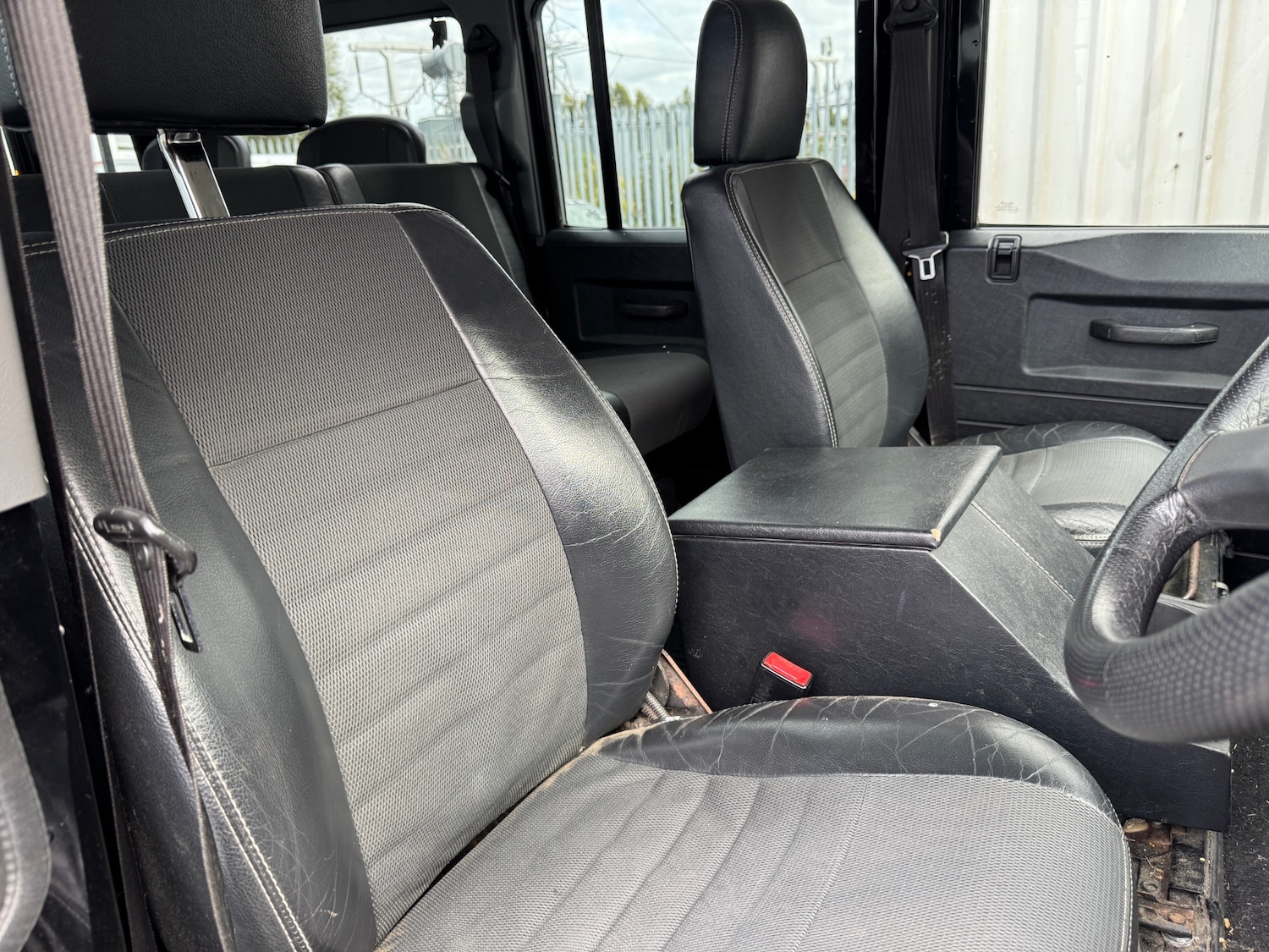 Used Land Rover Defender 2006 for sale - 75687100: Photo 36