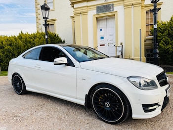 Used Mercedes-Benz C-Class 2011 for sale - 75505902: Photo