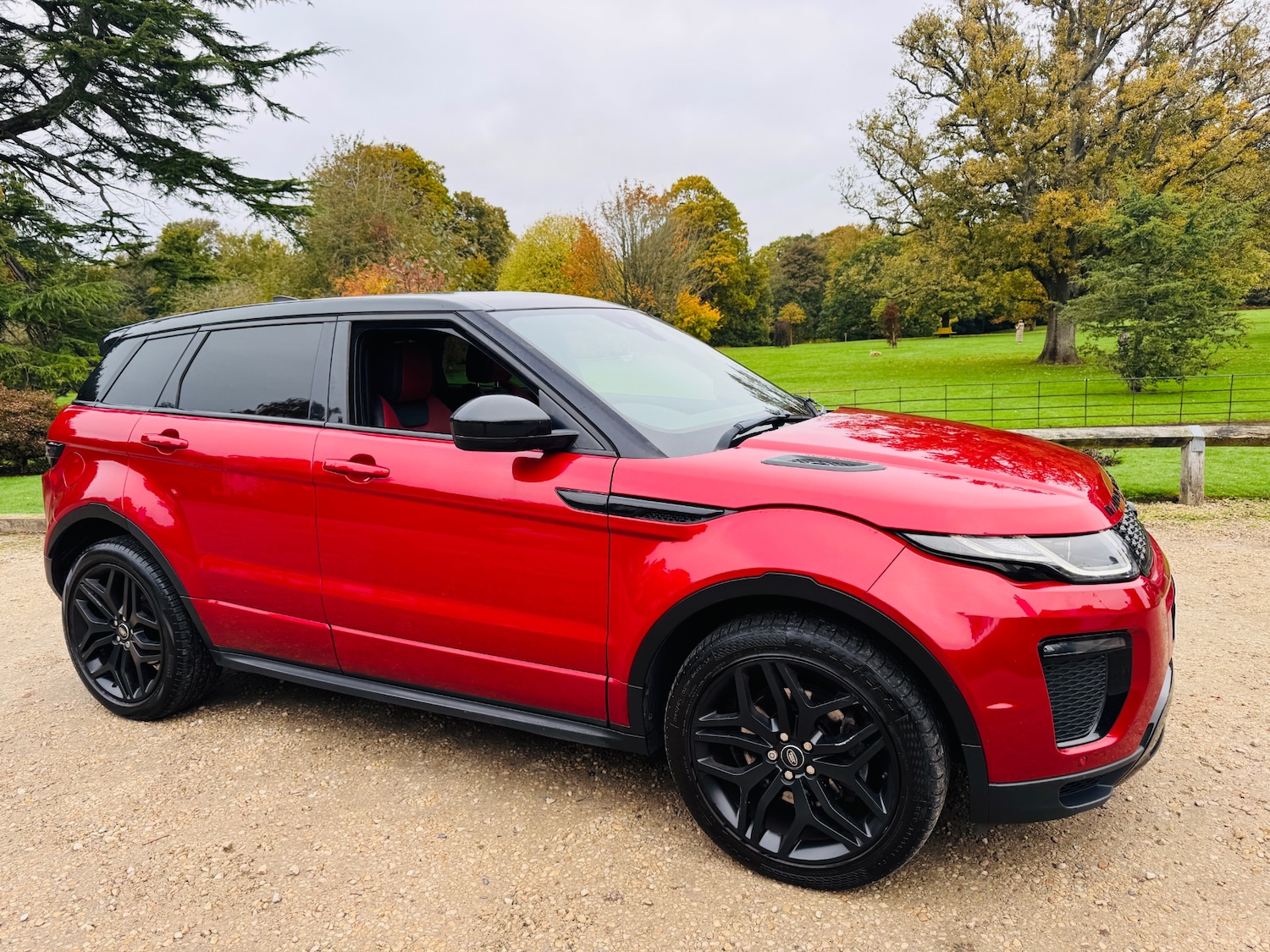 Used Land Rover Range Rover Evoque 2017 for sale - 76249330: Photo 1