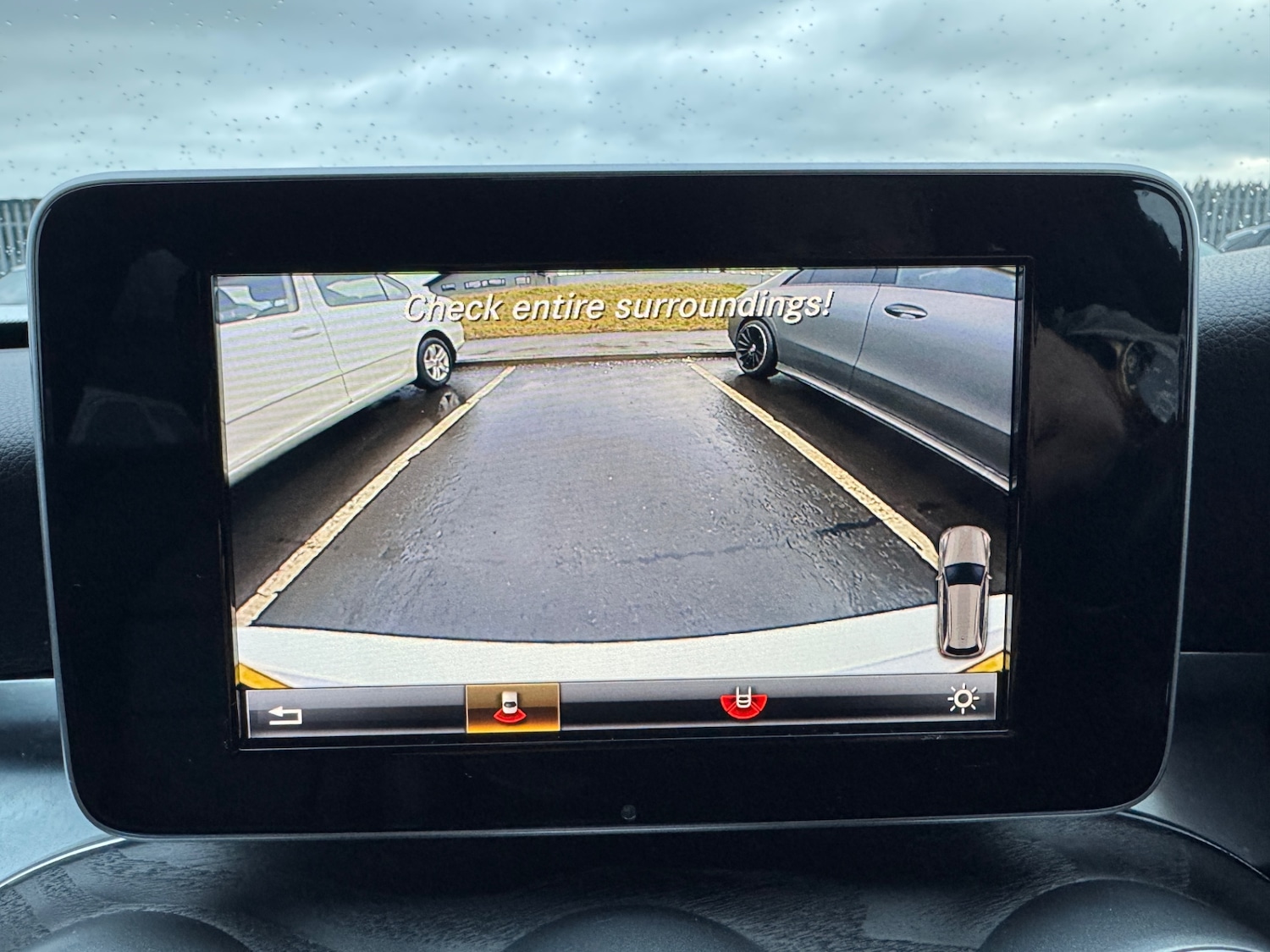 Used Mercedes-Benz C Class 2017 for sale - 77138023: Photo 15