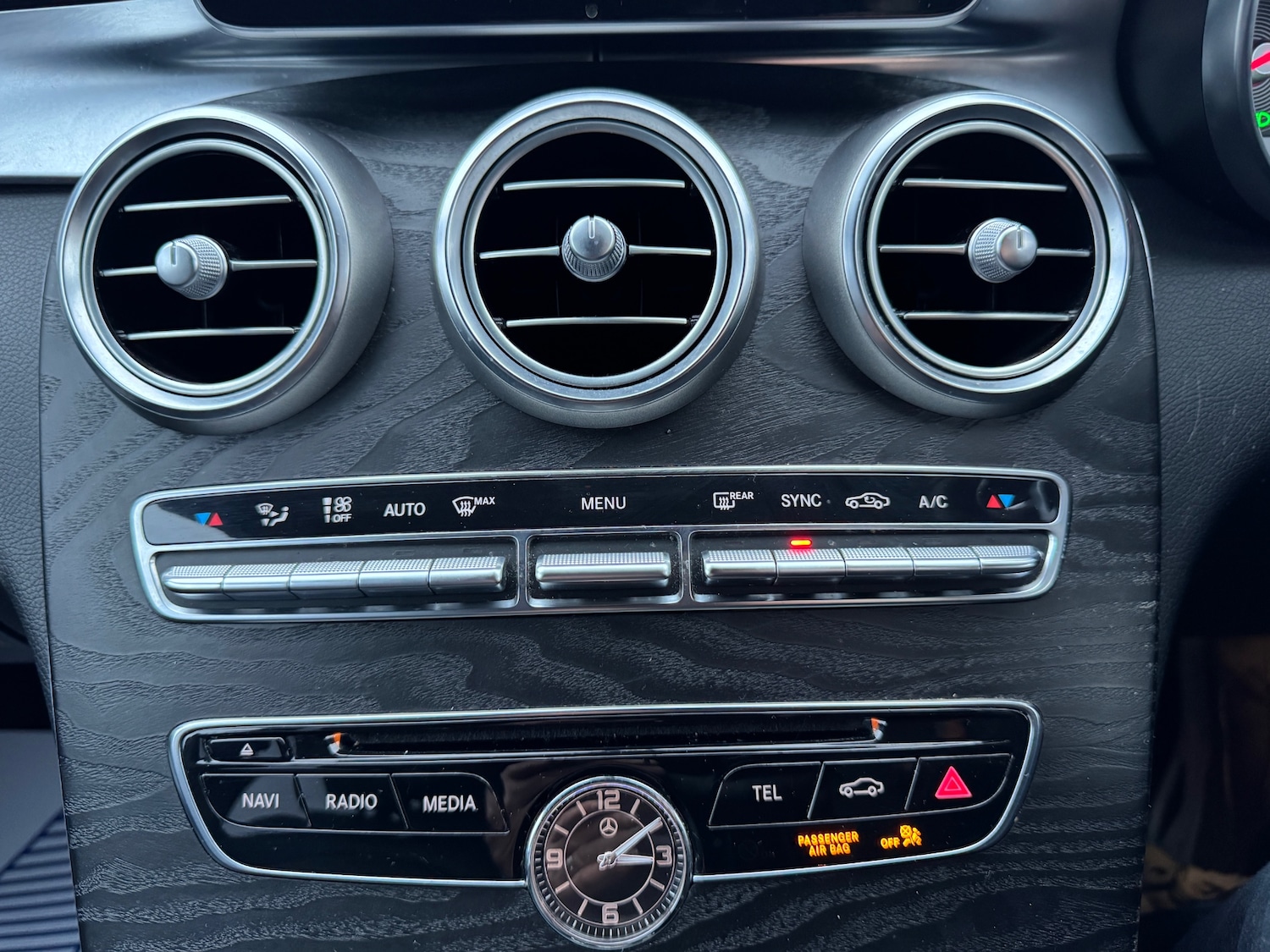 Used Mercedes-Benz C Class 2017 for sale - 77138023: Photo 17