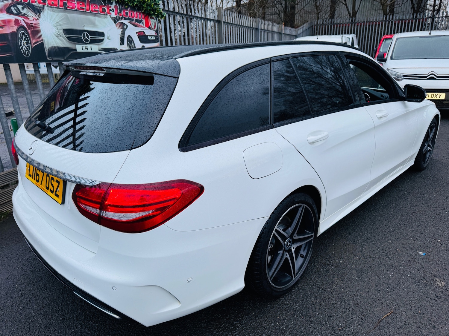 Used Mercedes-Benz C Class 2017 for sale - 77138023: Photo 8