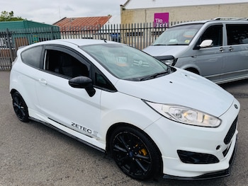 Used Ford Fiesta 2014 for sale - 78825857: Photo
