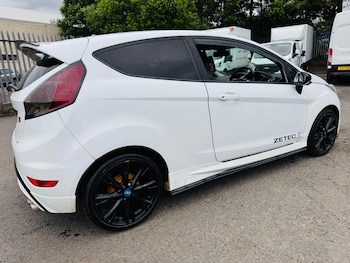 Used Ford Fiesta 2014 for sale - 78825857: Photo