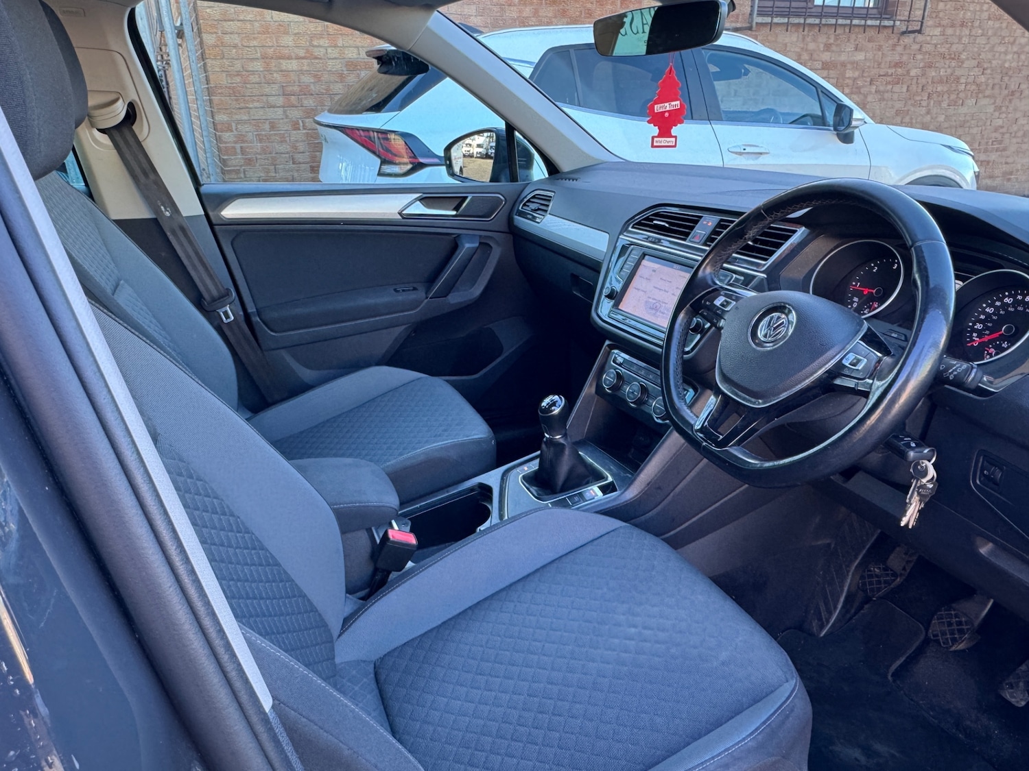 Used Volkswagen Tiguan 2017 for sale - 76705617: Photo 13