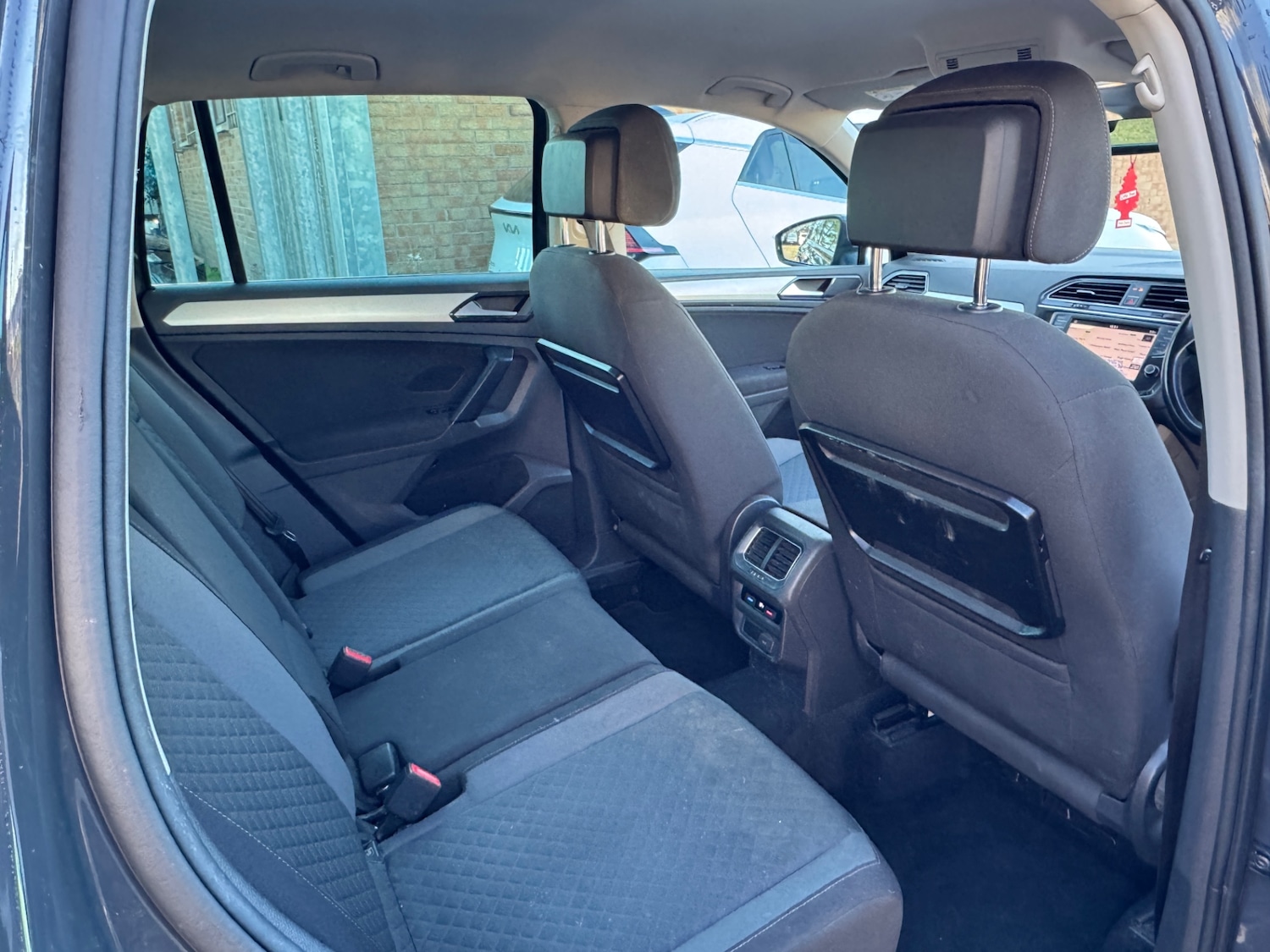 Used Volkswagen Tiguan 2017 for sale - 76705617: Photo 15