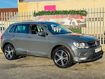 2017 (17) - 2.0 TDi 150 SE Nav 5dr