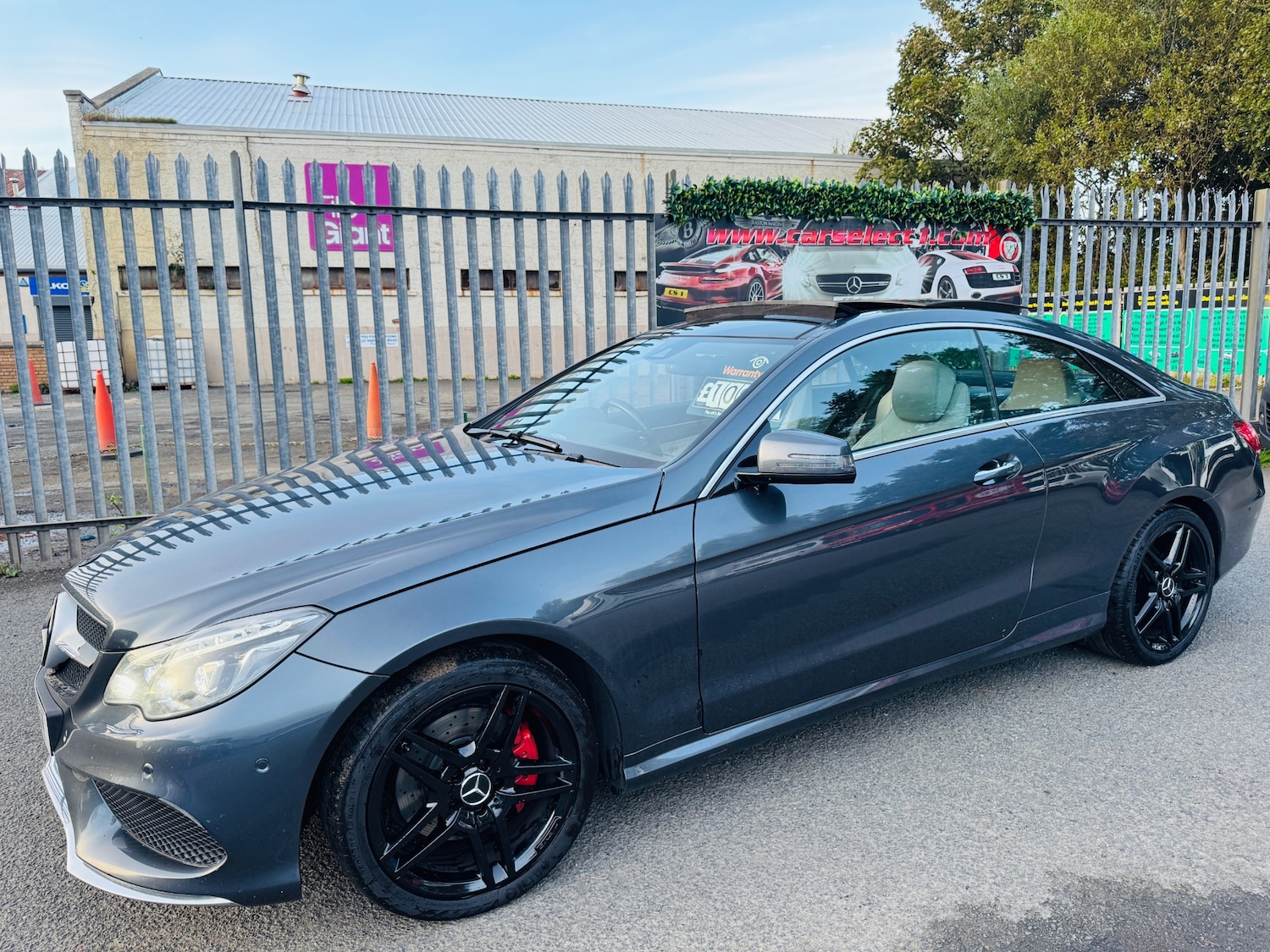 Used Mercedes-Benz E-Class 2015 for sale - 75974832: Photo 20