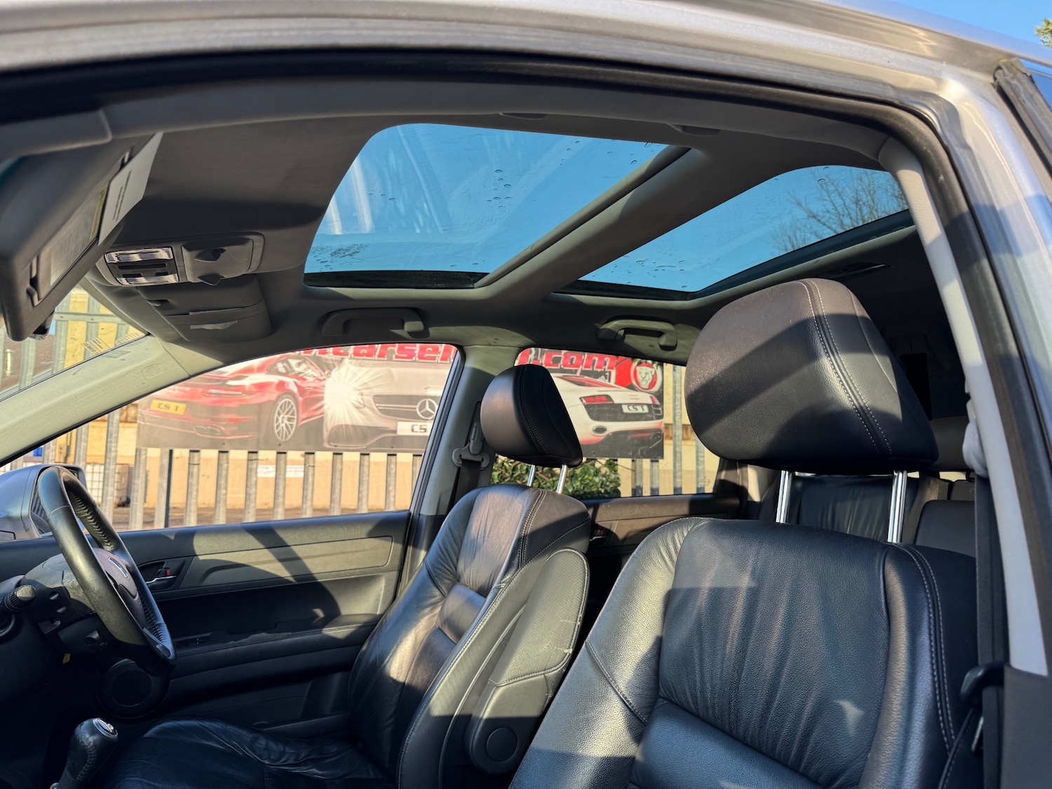 Used Honda CR-V 2010 for sale - 76964299: Photo 17