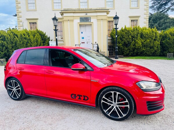 Used Volkswagen Golf 2016 for sale - 75687102: Photo 1