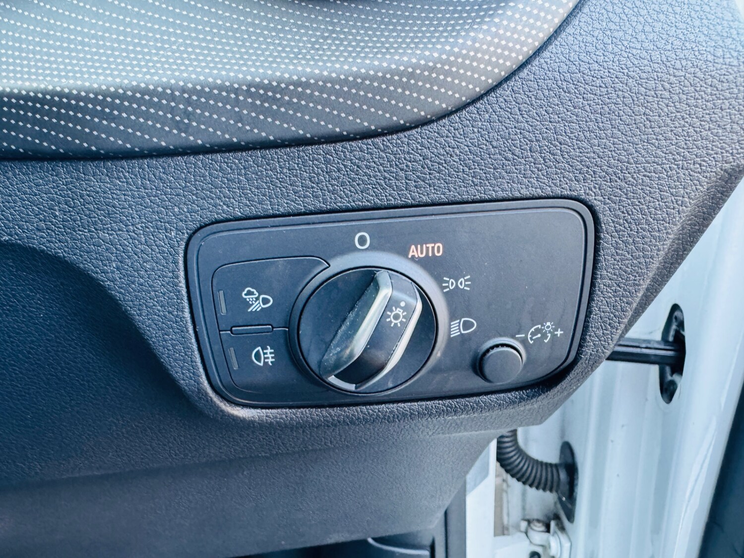 Used Audi Q2 2016 for sale - 77946060: Photo 15