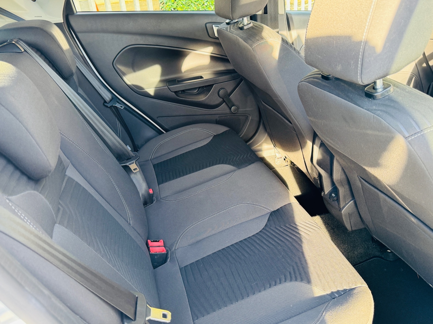 Used Ford Fiesta 2015 for sale - 76361659: Photo 7