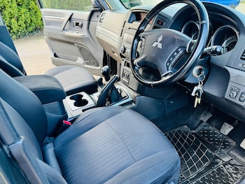 Used Mitsubishi Shogun 2013 for sale - 77536417: Photo