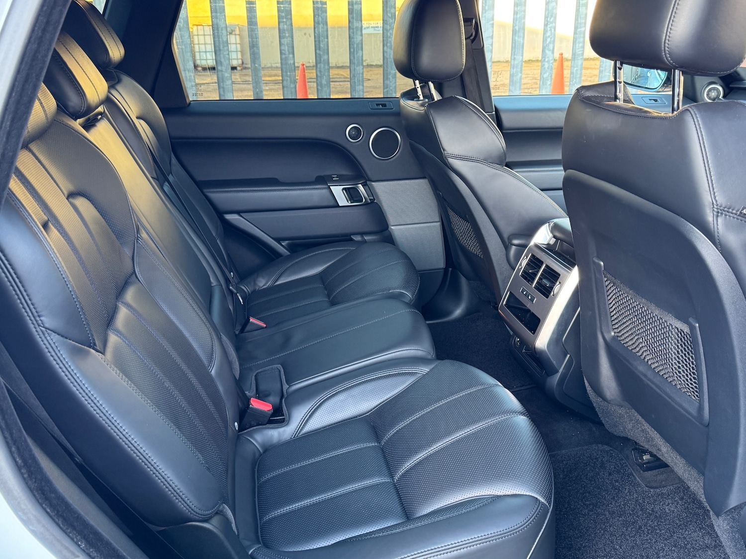 Used Land Rover Range Rover Sport 2016 for sale - 76687598: Photo 6