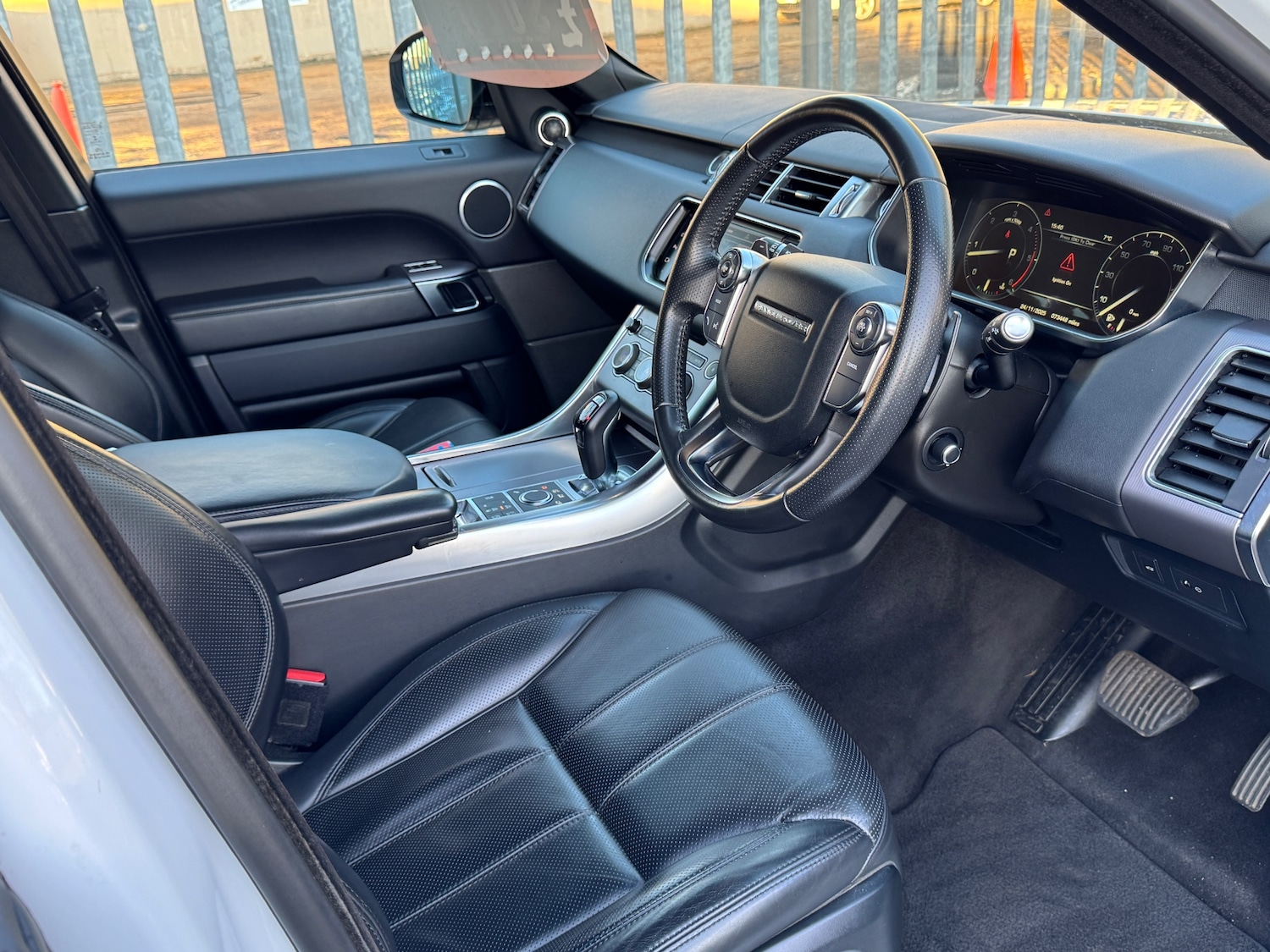 Used Land Rover Range Rover Sport 2016 for sale - 76687598: Photo 7