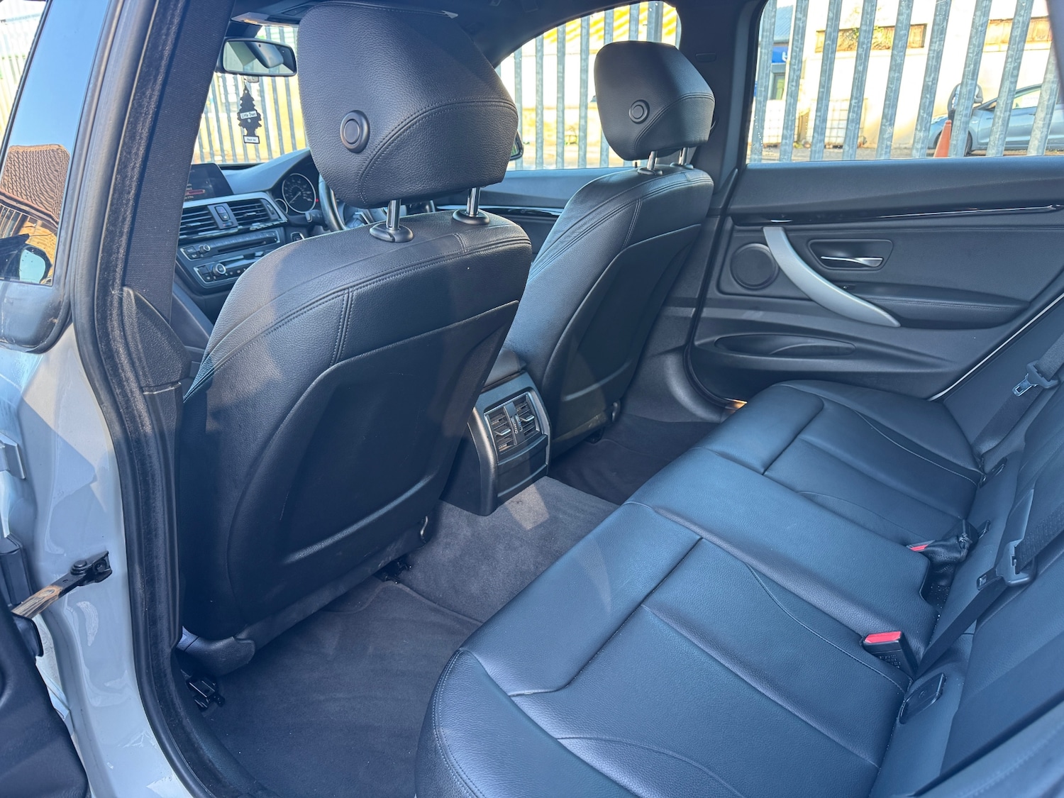 Used BMW 3 Series 2016 for sale - 76082834: Photo 13
