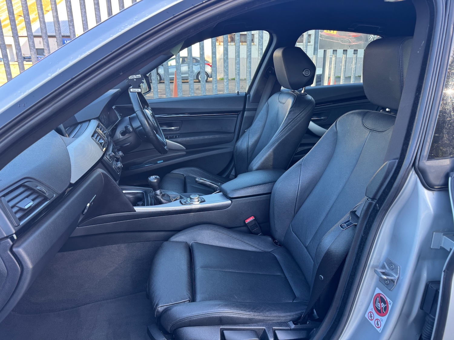 Used BMW 3 Series 2016 for sale - 76082834: Photo 15